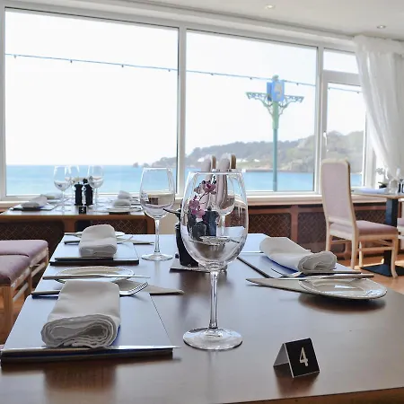 St Lawrence - 27009 * St Brelade